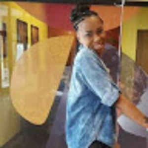 Meet your Posher, Latasha